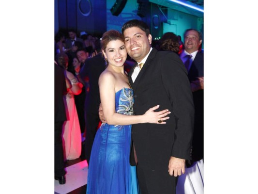 Andrea y Gerardo Sarmiento.