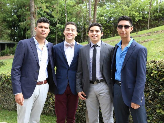 Senior breakfast de La Estancia School