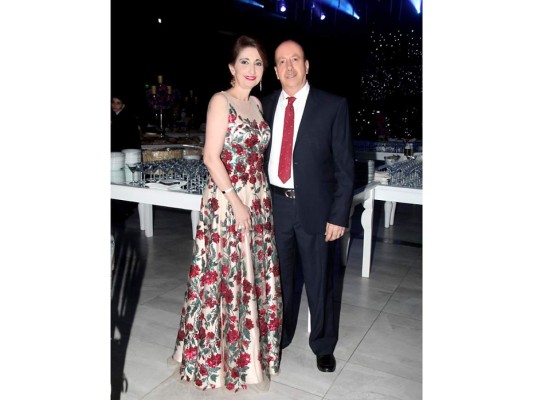 Elegante recepción para Jacobo y Nathalie Handal  