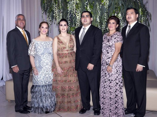 La boda civil de Guillermo Orellana y Giordanna Kafati   