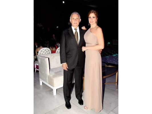 Elegante recepción para Jacobo y Nathalie Handal  