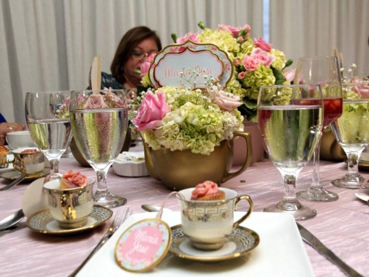 Alegre shower para María José Welchez  