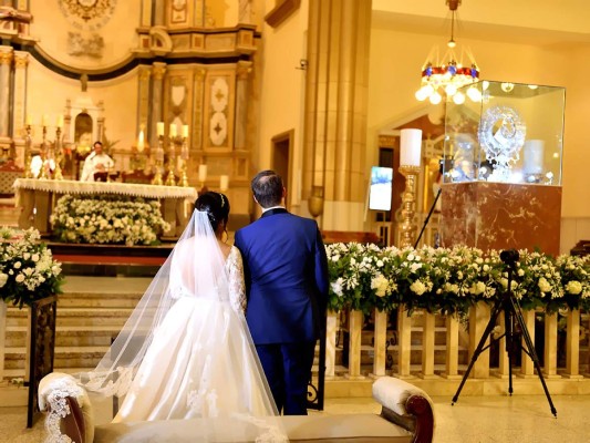 La boda eclesiástica de María Fernanda Rivera y John Kewish