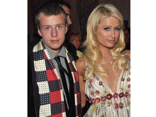 Hermano de Paris Hilton libre tras dos meses de cárcel