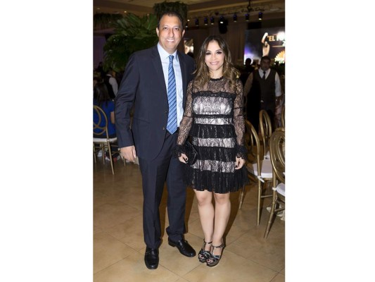 Camilo Kafati recibe homenaje El Forjador 2017  