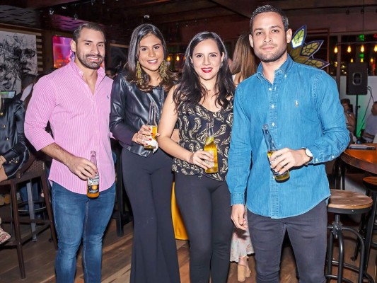 Corona y Estilo ofrecen la ´tis the season party