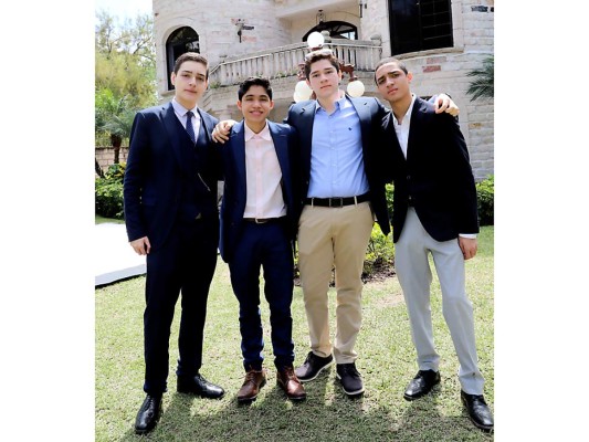 Juan Carlos Rivera, Diego Vallejo, Eduardo Solorzano y Octavio Orellana