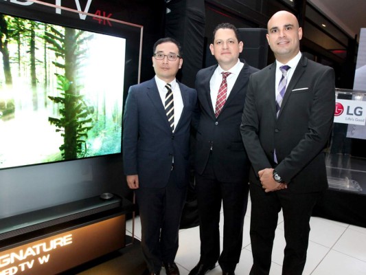 LG Electronics presenta en Honduras el OLED 2017