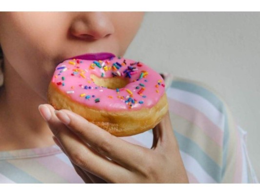 Reduce nuestro deseo compulsivo por comer: Estos increíbles batidos también logran controlar todos nuestros antojos mientras nuestro cuerpo se nutre bien y adelgaza.