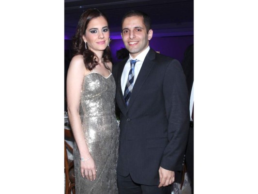 La boda de Ana Cecilia Heredia y Johnny Sikaffy