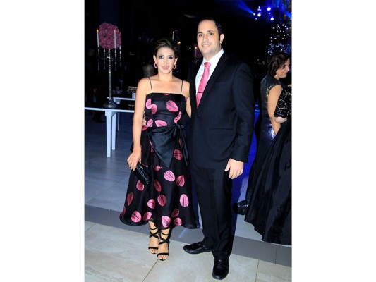 Elegante recepción para Jacobo y Nathalie Handal  