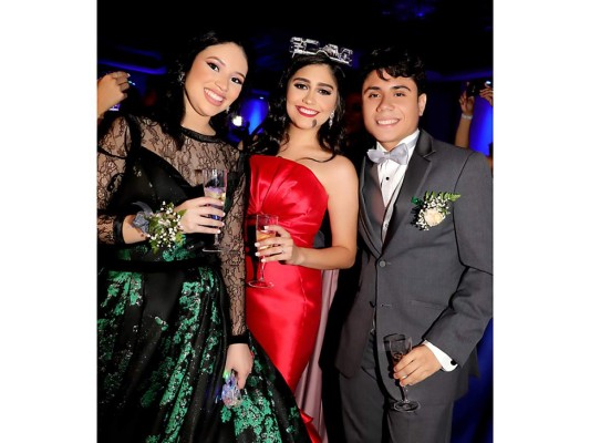 Best moments: Prom de la Delcampo International School 2019