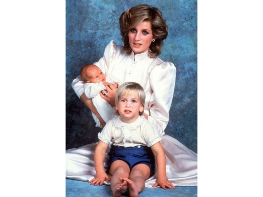 Fotos inolvidables de Lady Di con William y Harry