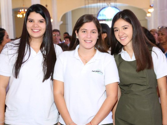 Misa para los seniors 2017 de la DelCampo International School