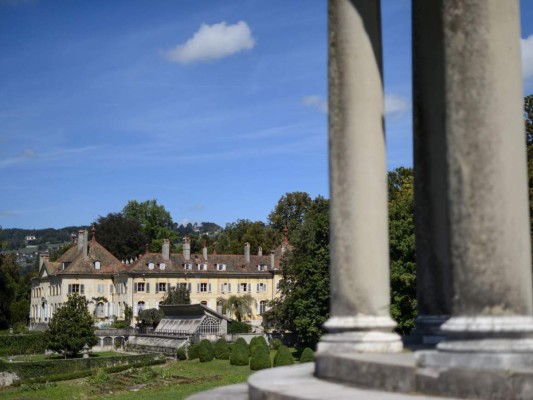 Venden castillo del siglo XVIII en Suiza