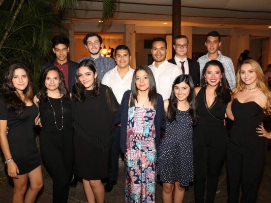 Cena para los seniors de la Discovery School