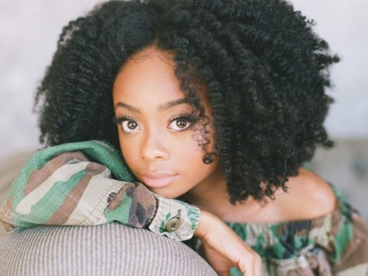 ¿Quién es Skai Jackson, la actriz de Disney con raíces hondureñas?