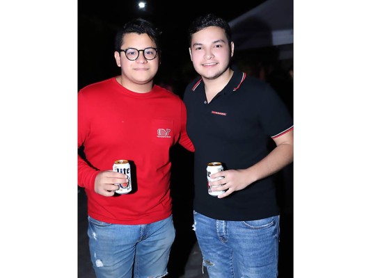 Exitoso concierto de Danny Ocean y Piso 21 en Tegucigalpa