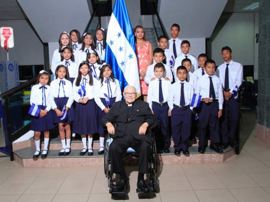 BANPAIS rinde homenaje al padre Antonio Quetglas