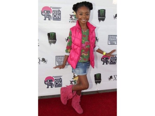 Skai Jackson nació en Nueva York el 8 de abril del 2002. Es hija de la fashionista Kiya Cole y Jacob Jackson.