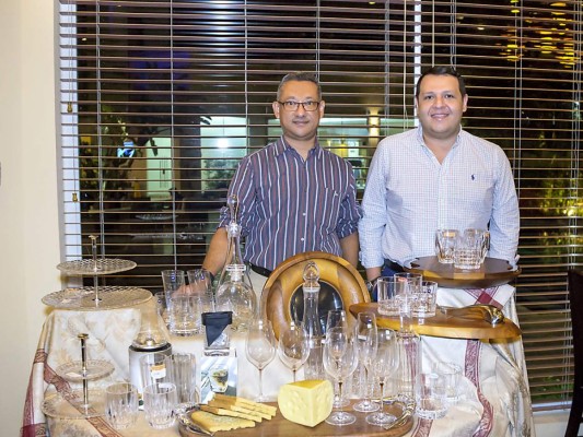 El hotel Real InterContinental presenta la cata de whisky The Macallan  