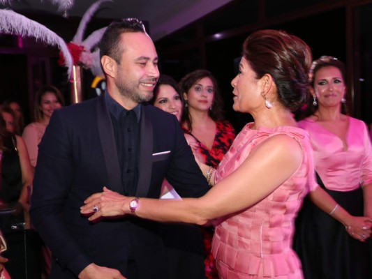 Estilo Pink Party for a cause Parte II