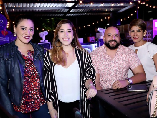 Así se vivió la fiesta Amor a Primera Birria en Doce Bar  