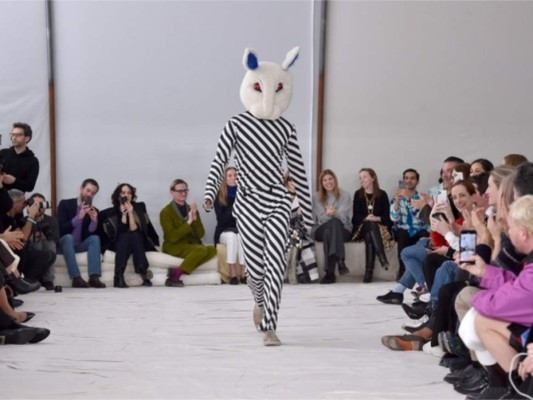 Paris Fashion Week 2020: Furry Looks  