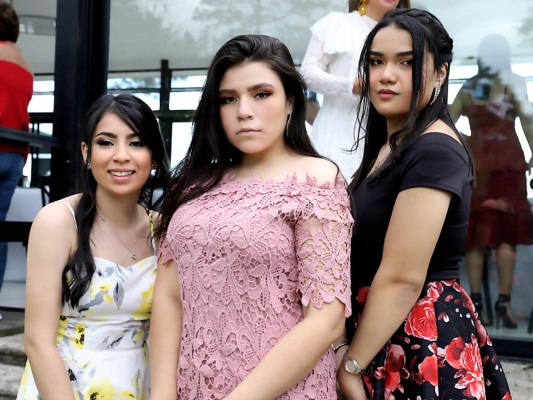 Andrea Vindel, Katia Amador y María Molina.