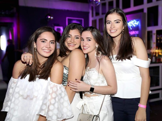 Patricia Castillo, Graciela Facussé, Sofía Alvarez y Paulina Padilla