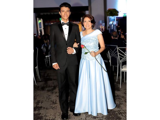 Prom Night de la Escuela Americana 2019 