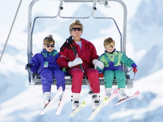 En 1991, Diana llevó a William y Harry a su primer ski trip a un resort de Lech, Austria
