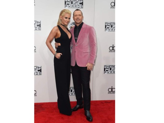 Los actores Jenny McCarthy y Donnie Wahlberg