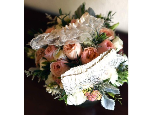 La boda de Francisco Bueso y Karina Schwartzman