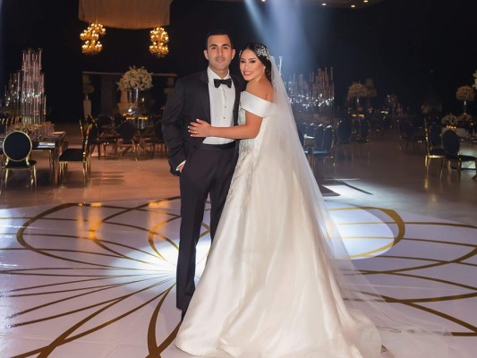 Farid Handal y Mónica Hernández celebran su boda eclesiástica  