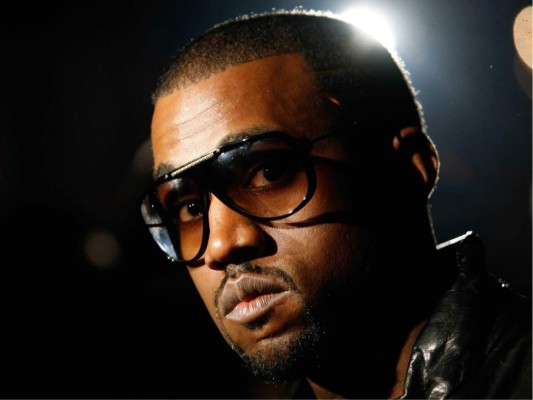 Kanye West<br/>Empezando con un gran éxito en el 2010, considera una obra maestra My Beatiful Dark Twisted Fantasy sumando varios exitosos como ser (Yeezus, The life of Pablo y Jesus is King), logrando a encontrar la paz en el cristianismo.<br/>