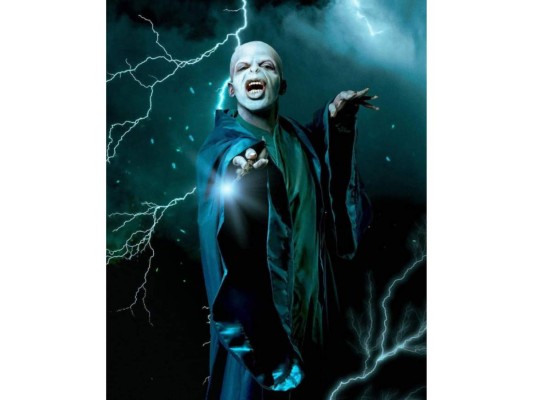 Lil Nas X como Lord Voldemort.