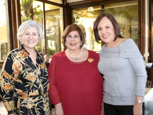 Entrega del premio 'Soad Salomón de Facussé'