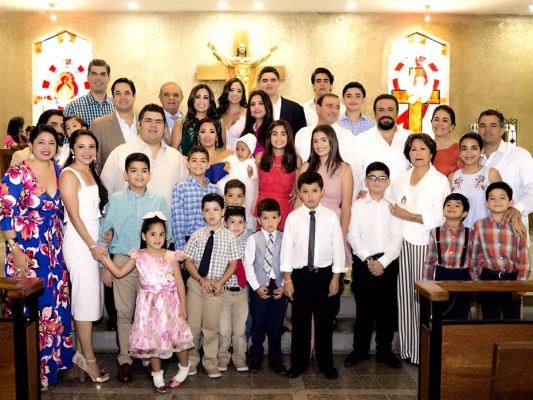 Elegante recepción por el bautizo de Catalina Quintana