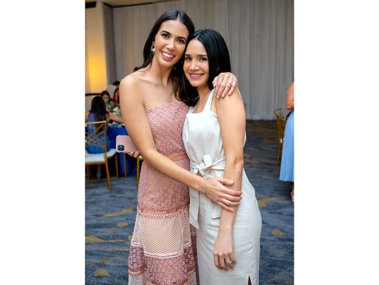 La despedida de soltera de Angie Andonie