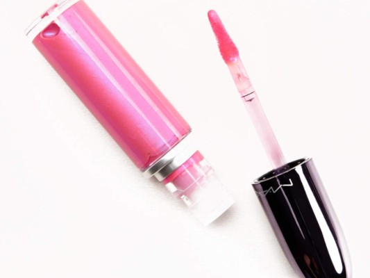 Conoce los Grand Illusion Glossy Liquid Lipcolour by MAC