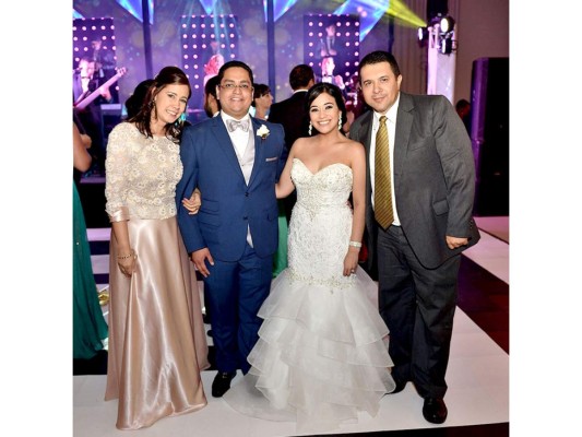 Inolvidable fiesta nupcial Anchecta-Mayes