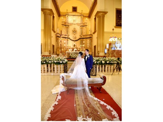 La boda eclesiástica de María Fernanda Rivera y John Kewish