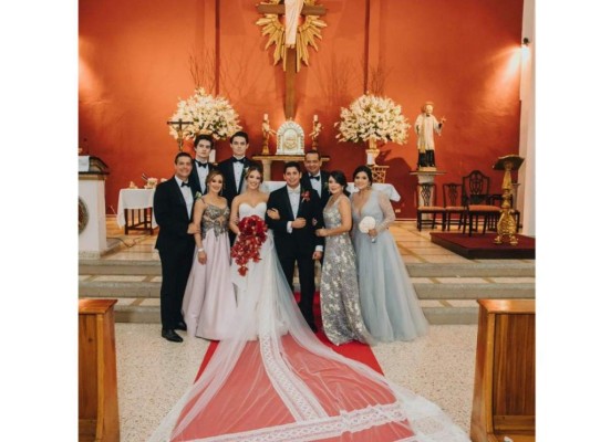 La boda de Virgilio Bueso y Camila Egas
