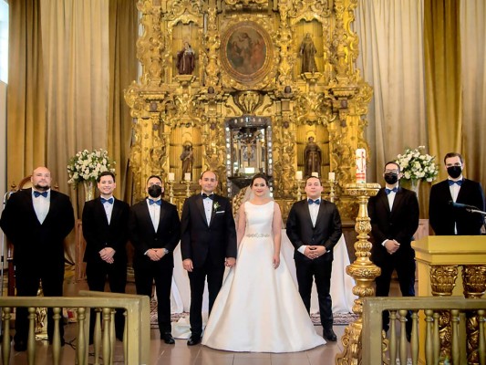 La boda de Azaria Martínez y Fernando Torres