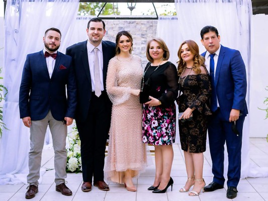 La boda civil de Alessandro Muccioli y Eva Pineda