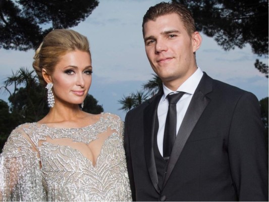 Paris Hilton y Chris Zylka firmaron acuerdo prenupcial