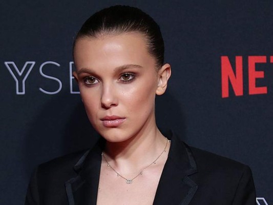 Millie Bobby Brown cierra su cuenta de Twitter por memes homofóbicos