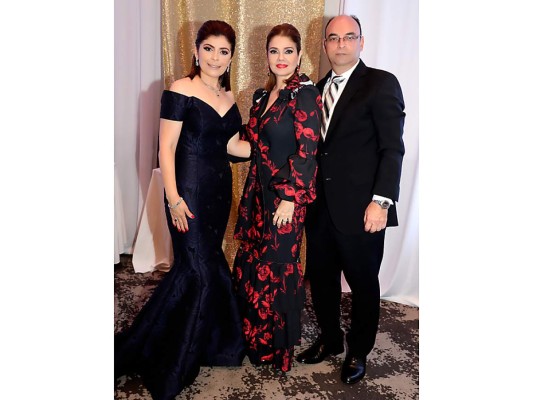 Revista Estilo elige a las Best Dressed de la Prom Night de Academia Los Pinares 2019  