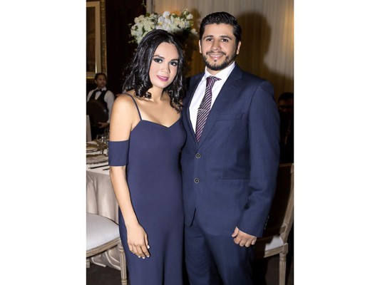 Roberto Ferrufino y Gabriela Alvarado se casan por lo civil  